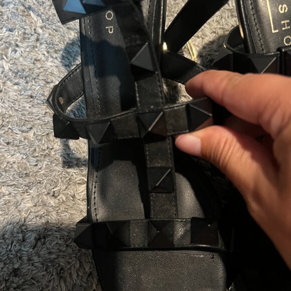 Shu Shop 3” heeled sandals w/ black spikes. Haley. size 7.5 - Picture 5 of 8
